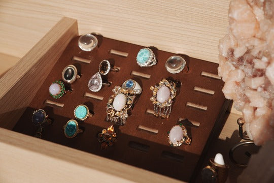 7 Ways to Style Gemstone Jewelry